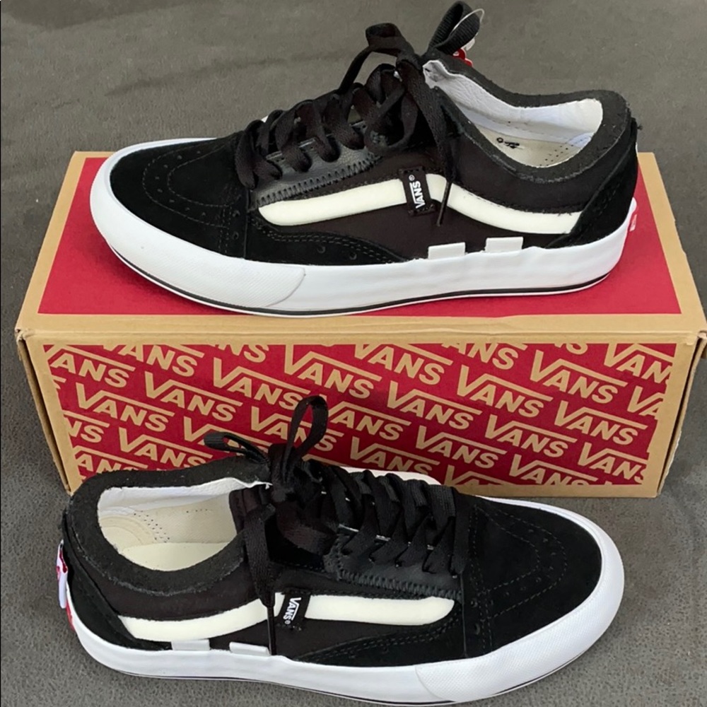 Vans Old Skool Cap shoes women - Picture 1 of 13